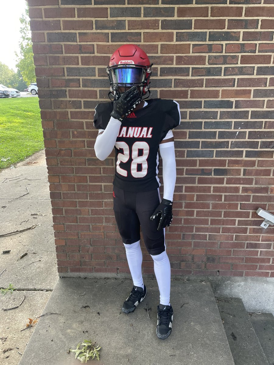 Look out for #28 making plays this szn❗️
<a href="/dupontmanualfb/">dupontmanualfootball</a>