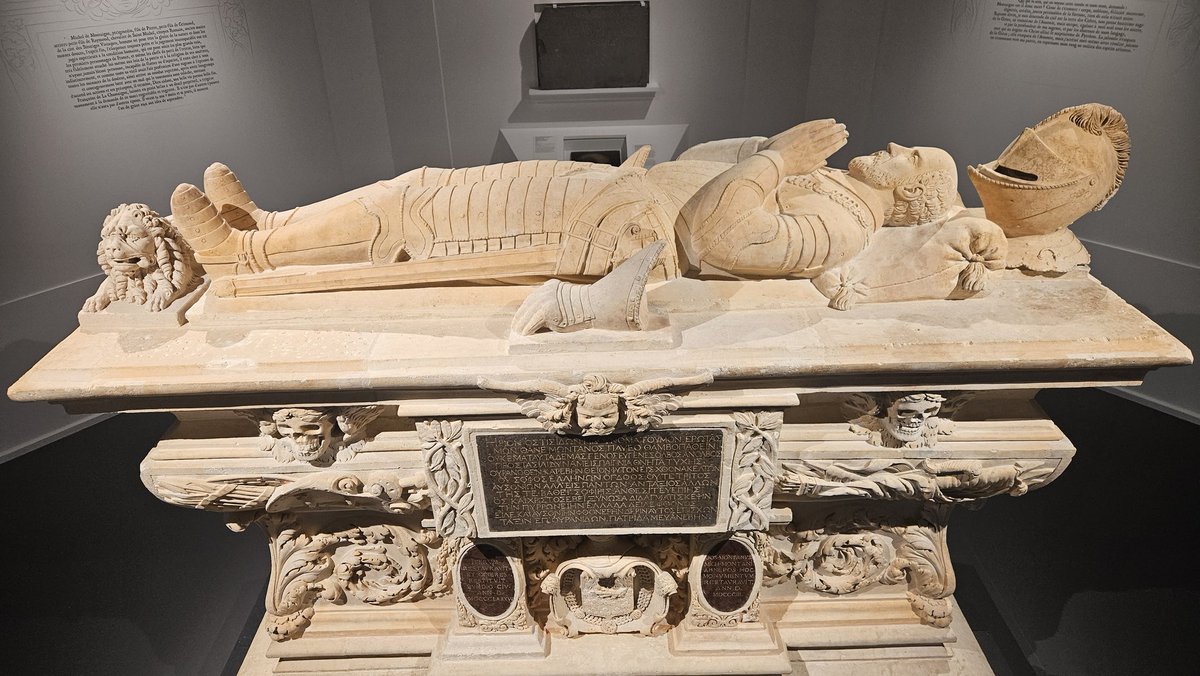 BartFunnekotter's tweet image. Michel de Montaigne heeft zijn eigen zaal in het Museum van Aquitanië in Bordeaux