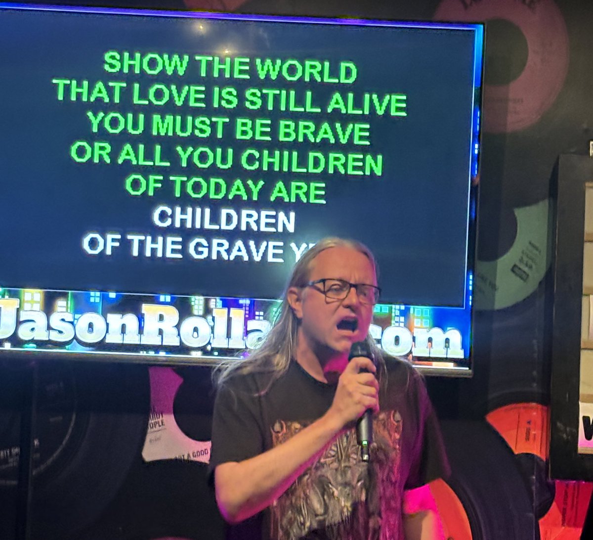 rdassaly's tweet image. Lot going on right now, but wanted to report that no less than 8 dudes (including me) sang Ozzy Osborne or Sabbath songs at the karaoke bar last night.