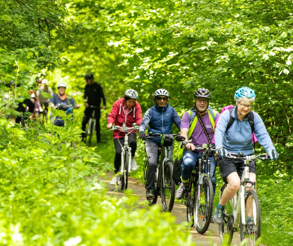 TheParksTrust's tweet image. Join us for a family friendly bike ride this Sunday 🚲
We’re heading to Floodplain Forest for this month’s Parks & Ride event on 27 July at 11am.
Beginners welcome. We hope to see you there!
Find out more: theparkstrust.com/events/parks-r…