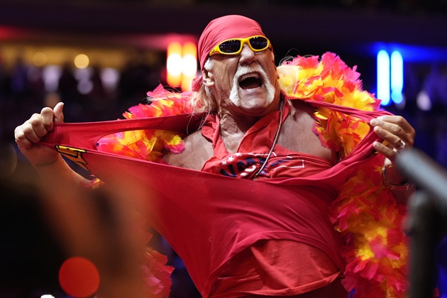 Hulk Hogan, the mustachioed, headscarf-wearing icon in the world of professional wrestling, has died at the age of 71, Florida police and WWE said Thursday. knsiradio.com/2025/07/24/hul…
