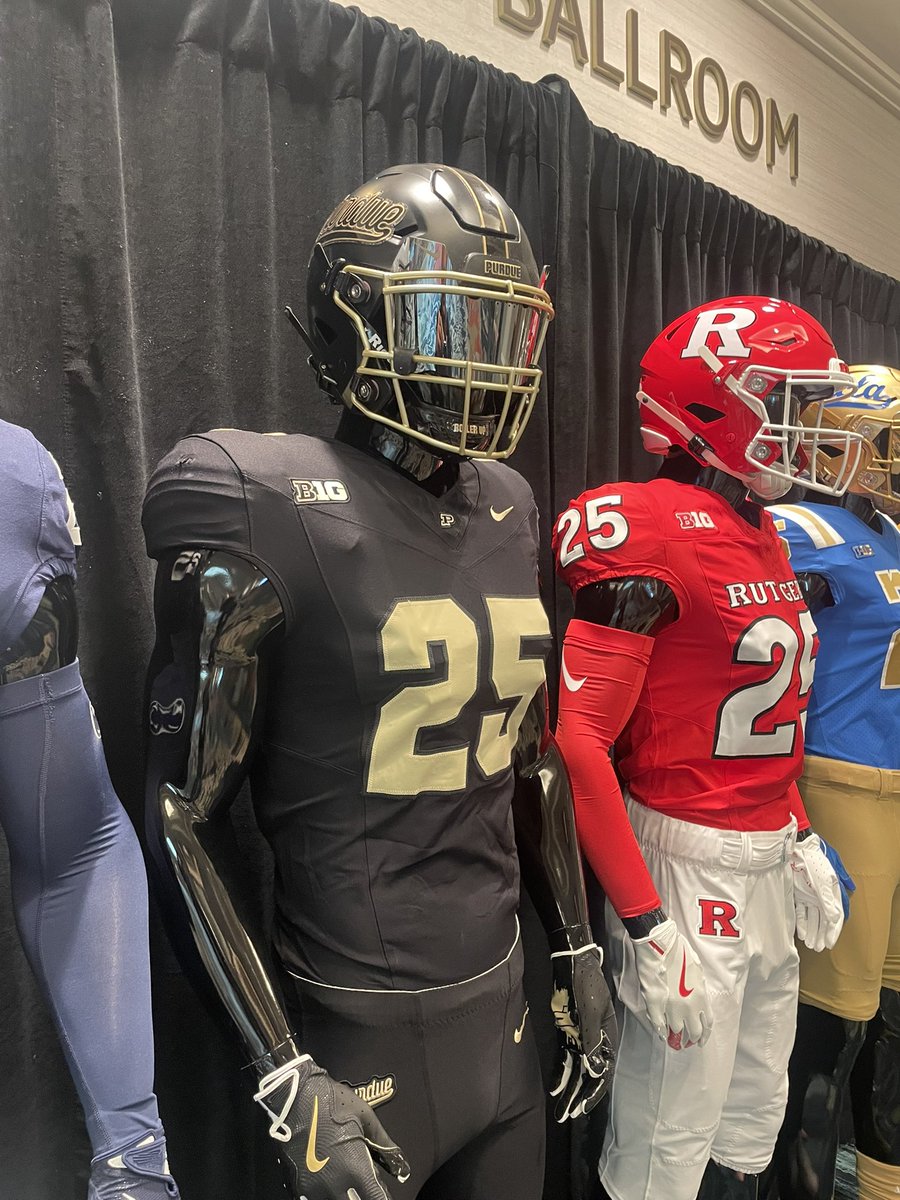 Today is #Purdue’s day at Big Ten media days. Barry Odom hits dais at 11:45 PT. We have you covered from fabulous Las Vegas.