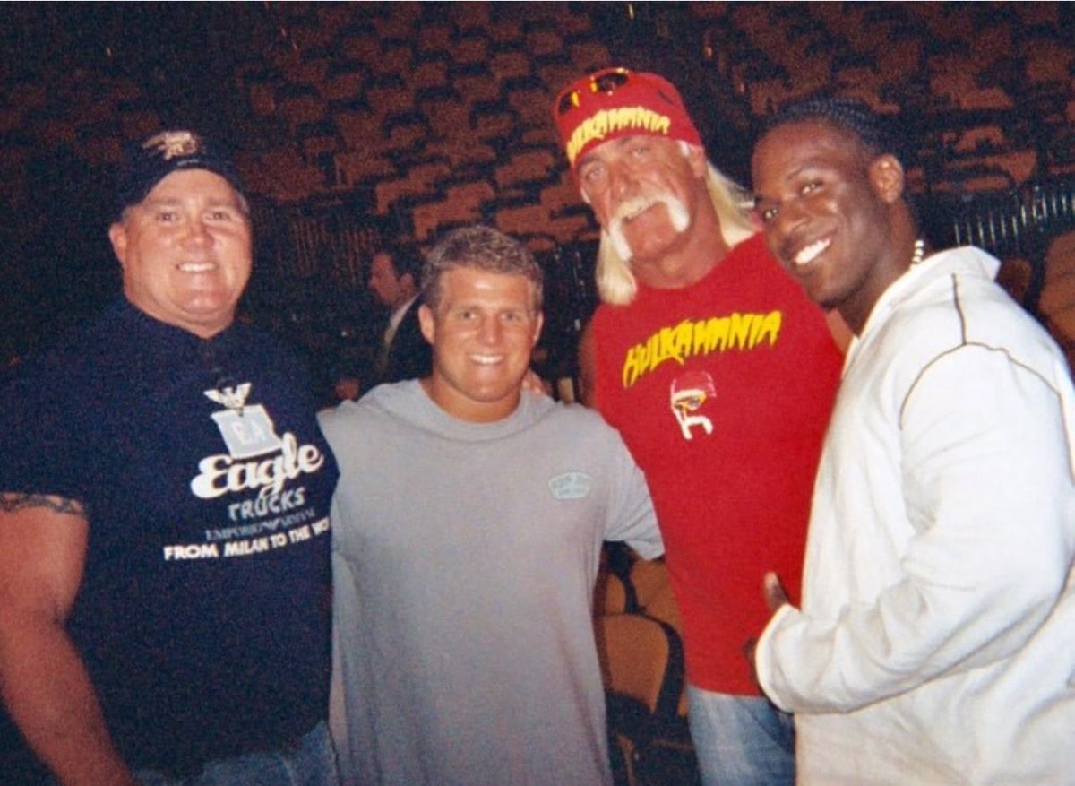 DaBlackPope's tweet image. I’ll never forget being able to share the ring with someone who helped shaped my childhood. My thoughts and prayers go out to Brooke, Nick and the entire Bollea family. #OnlyLove
#RIPHulkHogan #Hulk #Hogan #NWO #WWF #WWE #WCW #American #AmericanMade #America #RIPOzzy