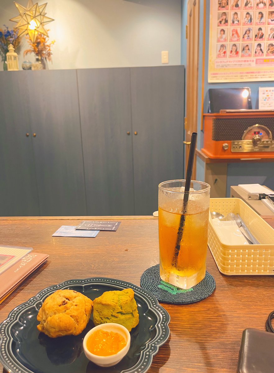 lilyriiri's tweet image. Blue Pekoe➝あっとほーむカフェ名古屋➝パレットメイドカフェ➝東京行き夜行バス!、初期から行ってるブルペコでスコーンとダージリンセカンド飲めて満足だし、初名古屋あっとで萌え萌えしてきたけど混んでないし東京より距離感近くて楽しくって良かったし、パレットで赤味噌モツ煮食べれたね