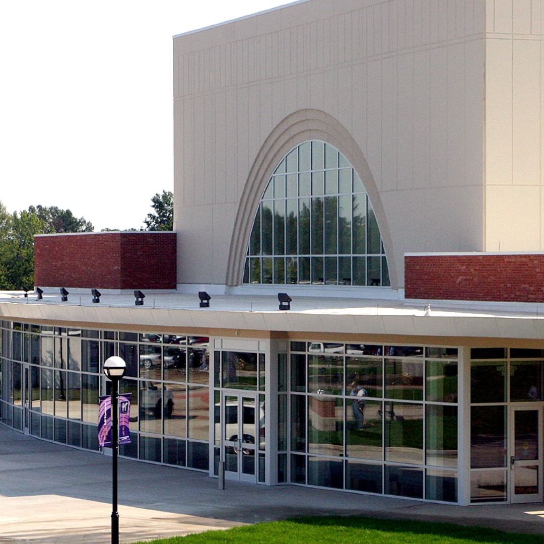 The Hett is celebrating its 20th season of bringing an eclectic blend of entertainment to the Metro East and Southern Illinois, and the 2025-26 season promises to be the best yet! 

Preview the full lineup for the 20th season: mckendree.edu/news/hett-20th…