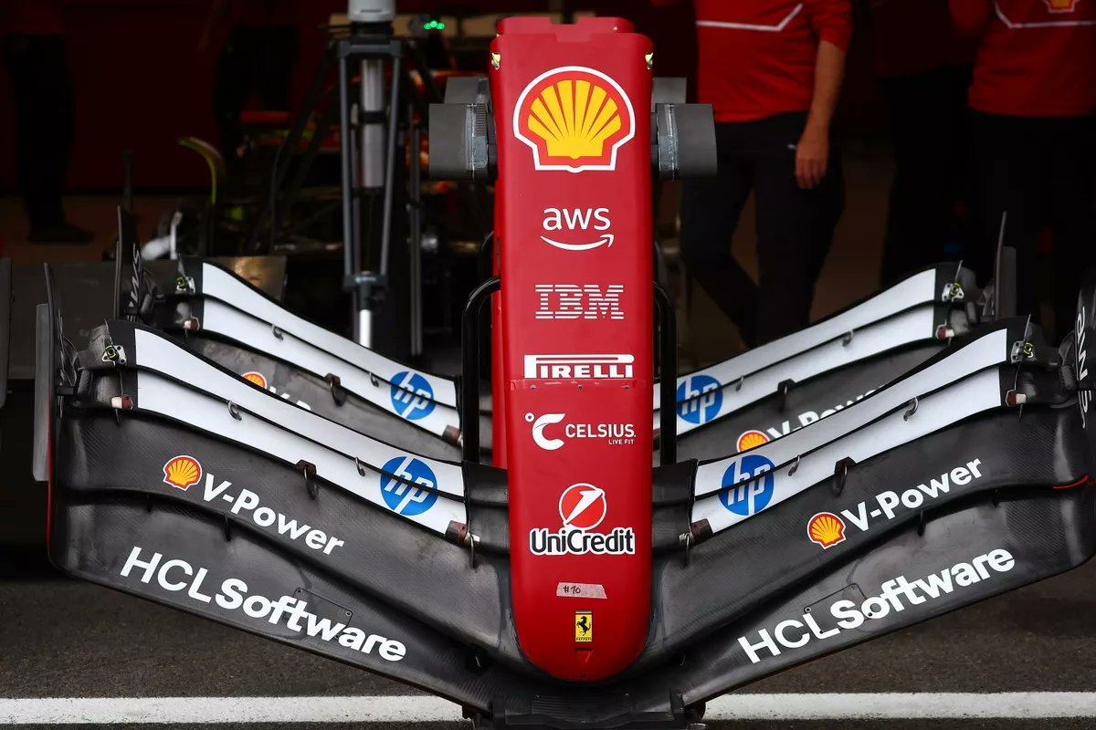 SalaStampRacing's tweet image. #F1 Qualche scatto dai garages della Vallonia.... (📸#Motorsportcom) #BelgianGP