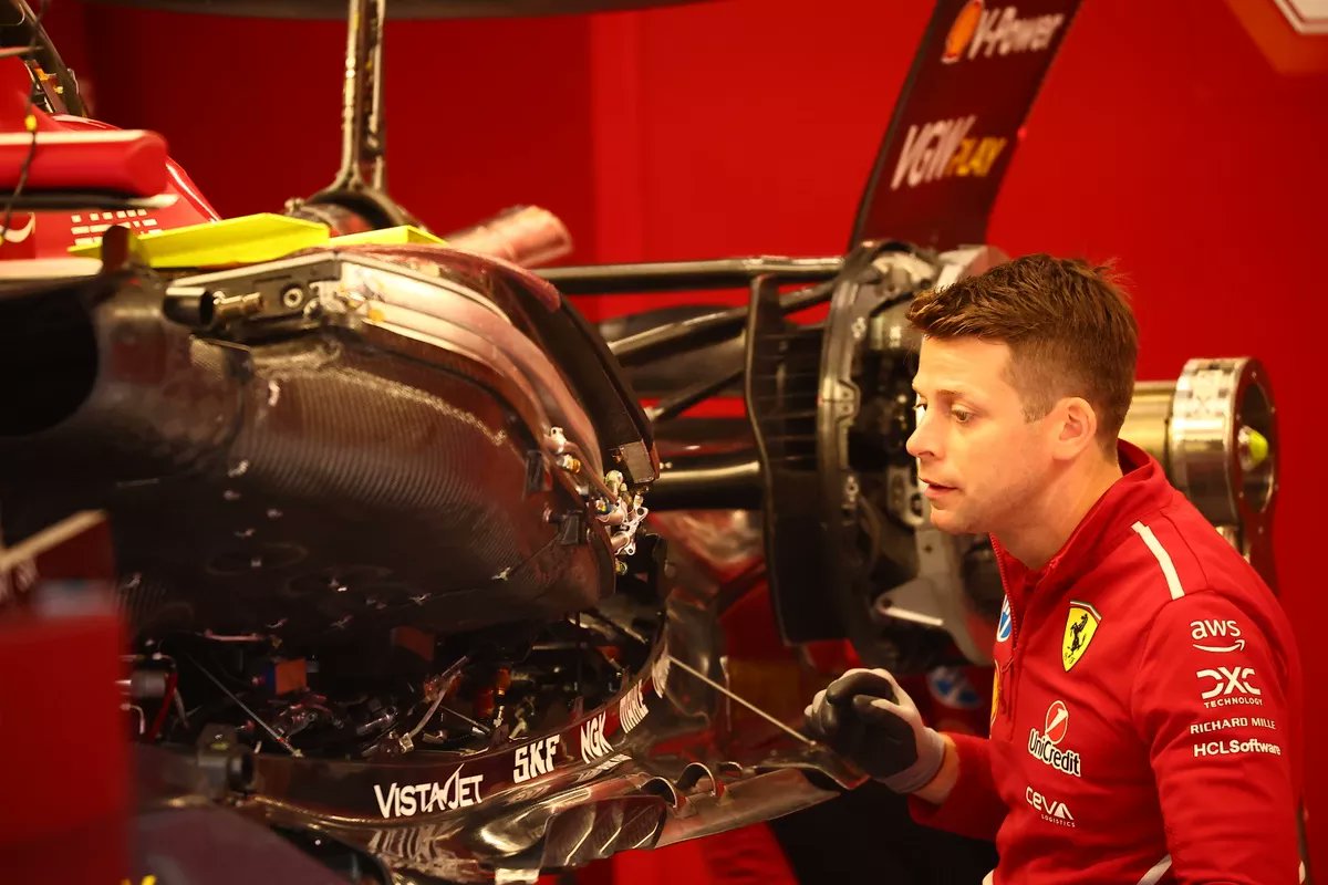 SalaStampRacing's tweet image. #F1 Qualche scatto dai garages della Vallonia.... (📸#Motorsportcom) #BelgianGP