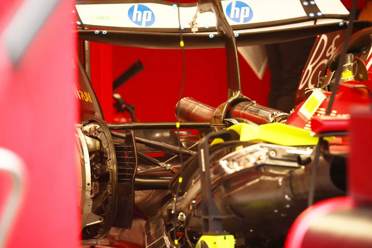 SalaStampRacing's tweet image. #F1 Qualche scatto dai garages della Vallonia.... (📸#Motorsportcom) #BelgianGP