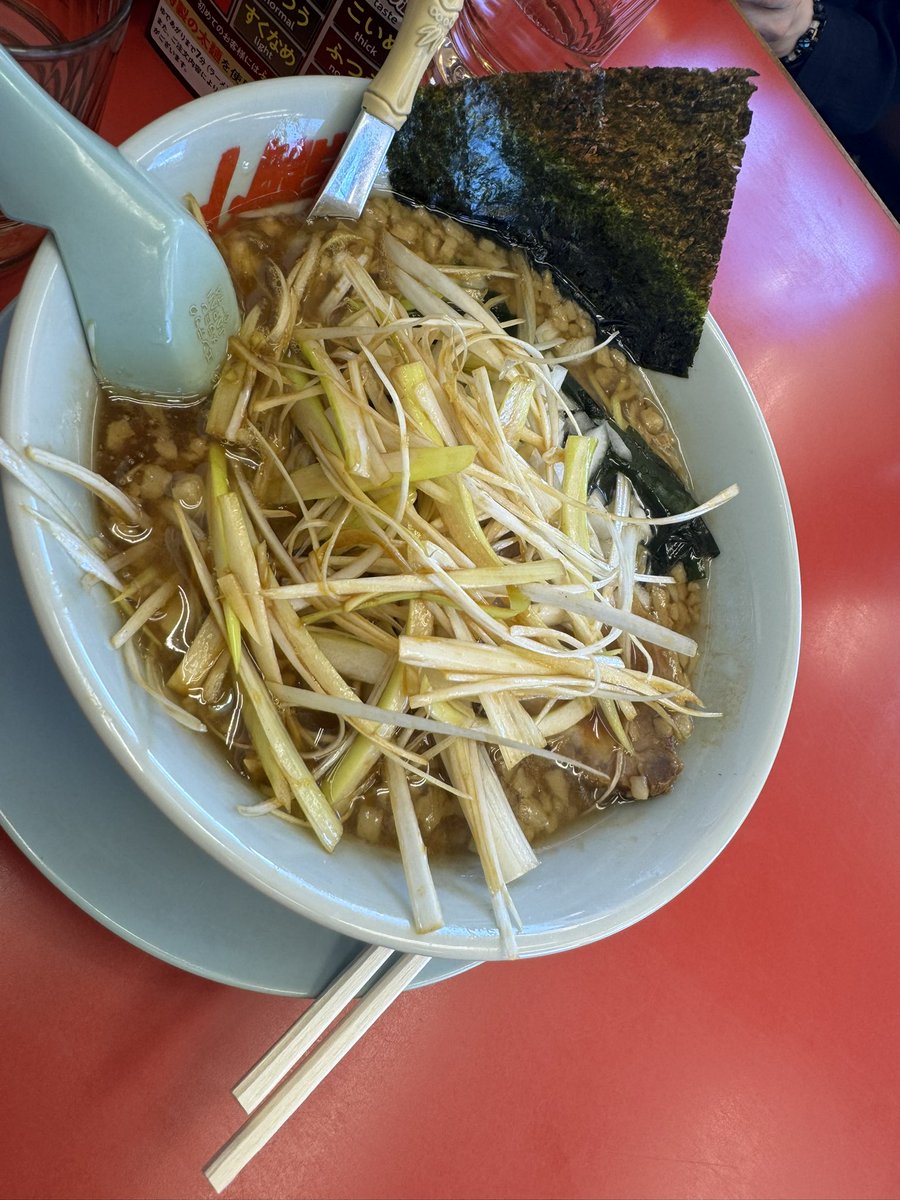 bw4Im's tweet image. 腹減った