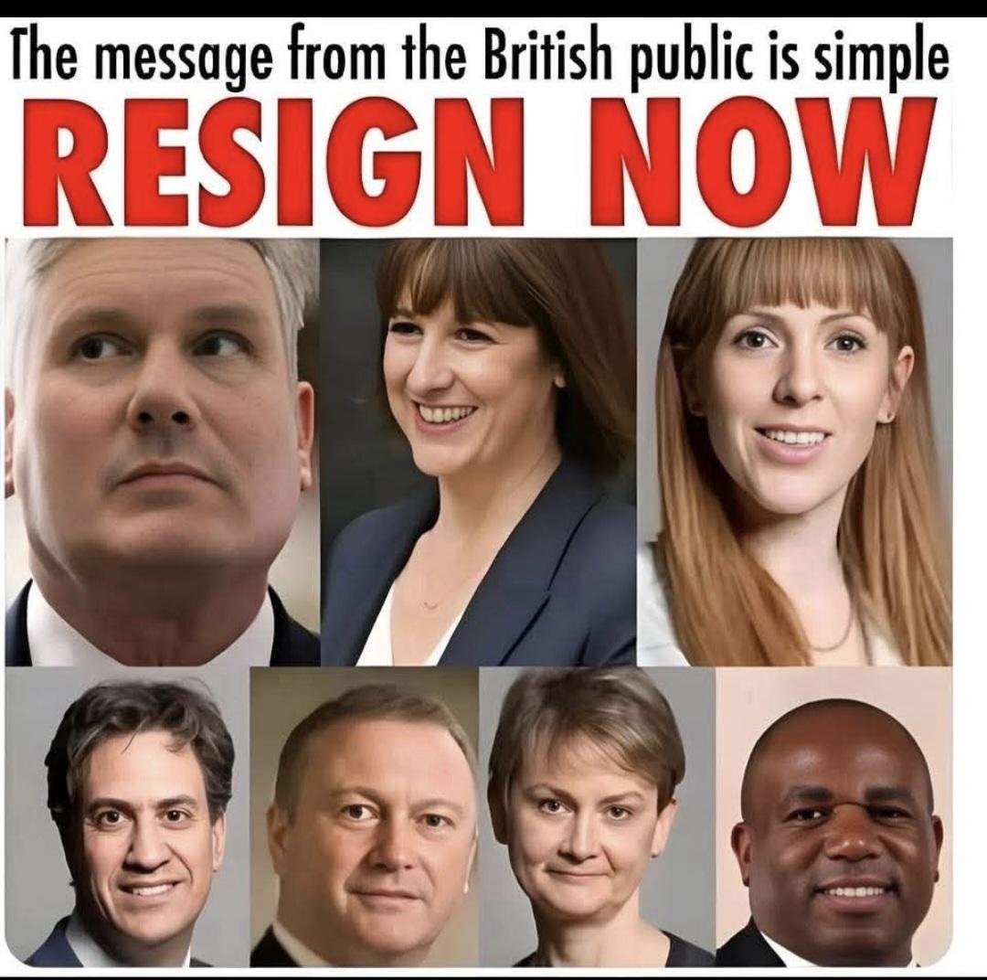 mbga_uk's tweet image. As the UK descends further into a Mess,
Parliament enters its annual summer recess from late July until early September, meaning no debates, votes or committee meetings will occur during this period
Should these Useless Clowns get to have time off to relax, or have holidays.