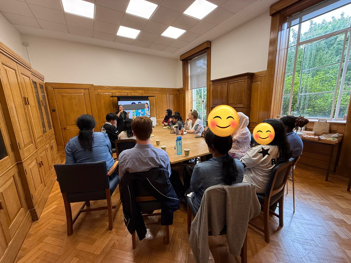 cdtgillett's tweet image. Big thanks to the group who met with @gdsxavier & myself today for our diabetes research #PPIE workshop. Great to hear from young people, parents, people living with type 1 and type 2 diabetes. Thanks for your useful input & ideas on the plans we are developing!