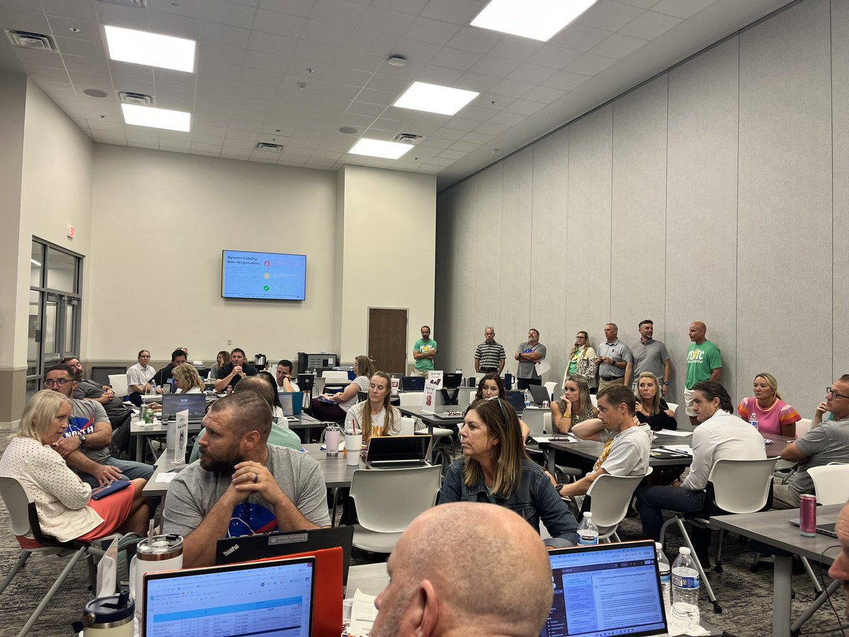 FZSDHR's tweet image. Watching these leaders collaborate on a systematic approach to Equip ALL Students to Excel is inspiring! #FZEquiptoExcel  #FZLeadersMatter
