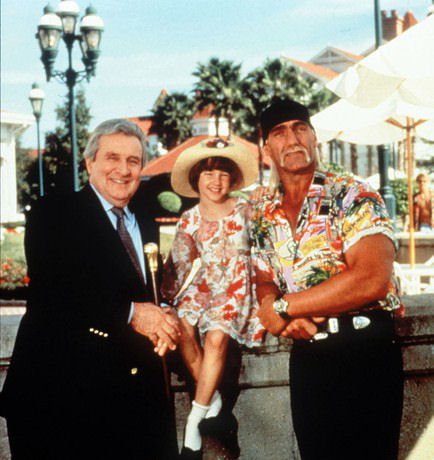DoktorWatson's tweet image. For me, the peak of #HulkHogan's career was #ThunderInParadise with Jack Lemmon's son, Patrick McNee and a massive speedboat.
Bonkers from start to finish, it had an excellent theme tune as well as a tropical island of Scottish terrorists who played the Highland Games for fun.๐๏ธ