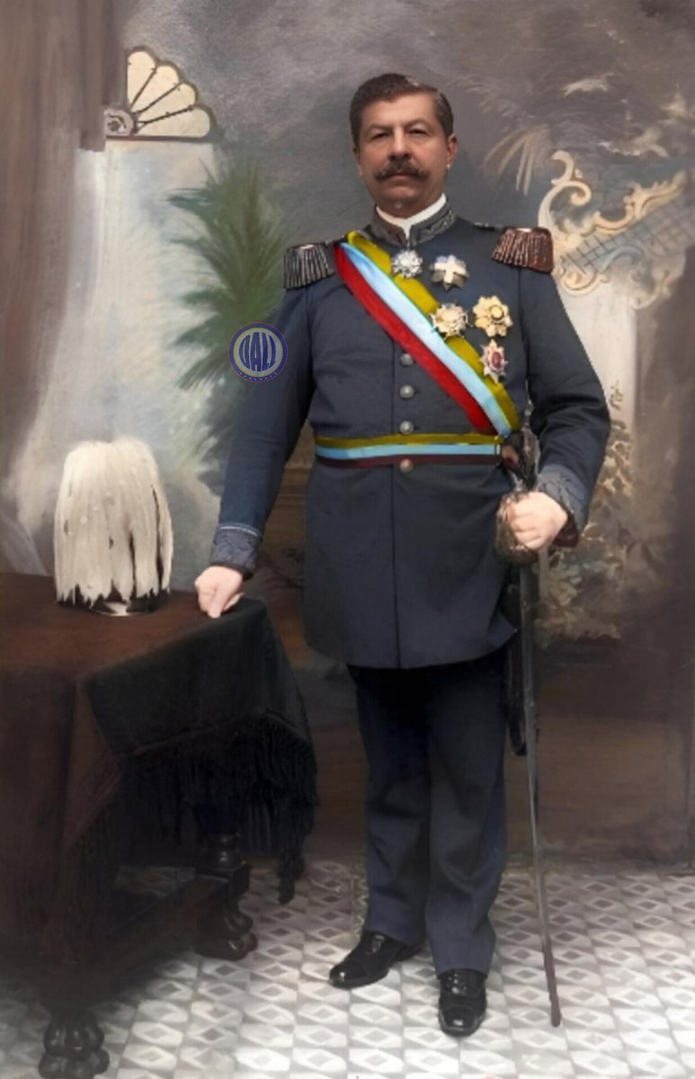 DALL97m's tweet image. #24Jul
- 1783 natalicio del Libertador Simón Bolívar.
- 1823 Combate naval del Lago de Maracaibo.
- 1857 natalicio del expresidente de Venezuela Gral. Juan Vicente Gómez, gobernó durante 27 años.