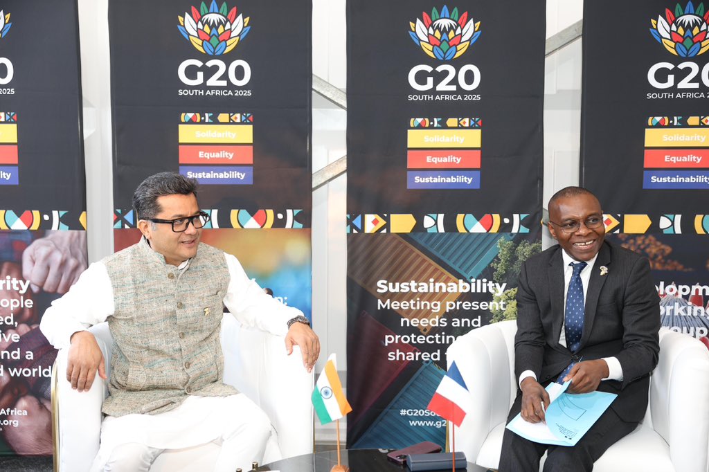 Pabitra Margherita (@pmargheritabjp) on Twitter photo It was a pleasure to meet <a href="/TMohamedSoilihi/">Thani Mohamed-Soilihi</a>, Minister of International Partnerships of France on the margins of #G20 Development Ministerās Meeting.
Discussions were held on 4P and continuing our common interest in AI, reform of international financial architecture, and disaster It was a pleasure to meet <a href="/TMohamedSoilihi/">Thani Mohamed-Soilihi</a>, Minister of International Partnerships of France on the margins of #G20 Development Ministerās Meeting.
Discussions were held on 4P and continuing our common interest in AI, reform of international financial architecture, and disaster
