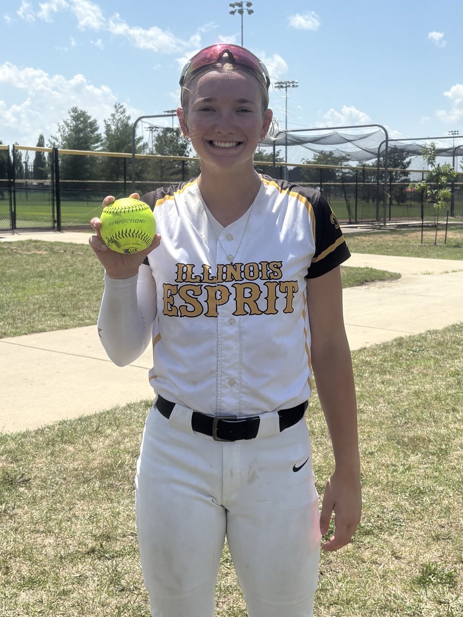 Last week at the Great Lakes National Tournament in O’fallon, IL, Lily Stone and Maggie Bray both hit bombs!! Nice job ladies!!!