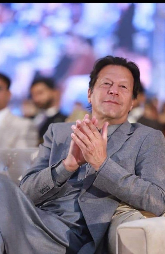Malak shawal🇵🇰🇵🇸 ⁱᴾⁱᵃⁿ (@shawalkhaan011) on Twitter photo وہ شام غم کا عالم، وہ منتظر نگاہیں
بم ازل سے دیکھ رہے ہیں تیری واپسی کی راہیں 💔🌺
<a href="/TeamiPians/">Team Insafians 𝗣𝗼𝘄𝗲𝗿</a>
#قدم_بڑھاؤ_تحریک_چلاؤ وہ شام غم کا عالم، وہ منتظر نگاہیں
بم ازل سے دیکھ رہے ہیں تیری واپسی کی راہیں 💔🌺
<a href="/TeamiPians/">Team Insafians 𝗣𝗼𝘄𝗲𝗿</a>
#قدم_بڑھاؤ_تحریک_چلاؤ