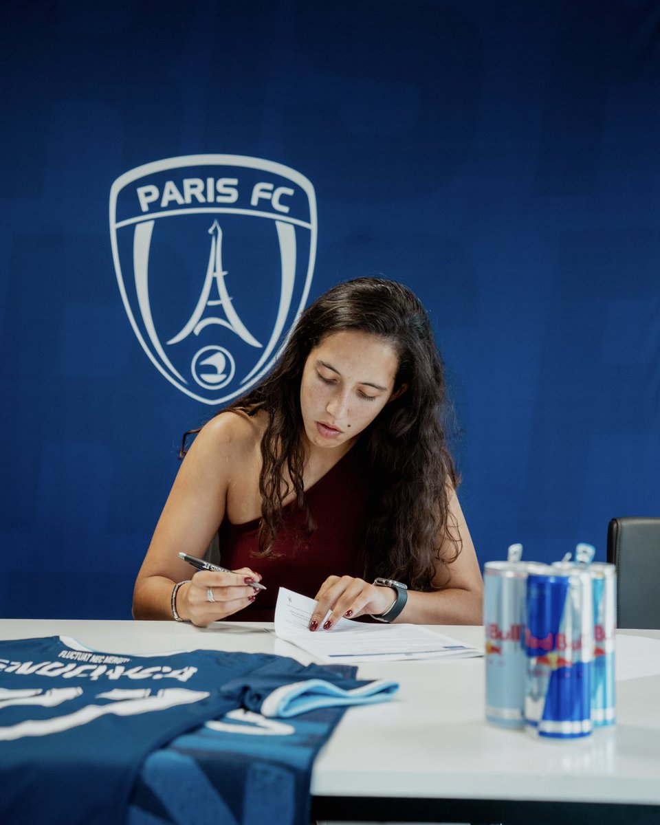 PFC_feminines's tweet image. Bienvenue à Paris Rafaela. 😁💙

🔵⚪️ #CertifiéParis #Mercato #ParisFC