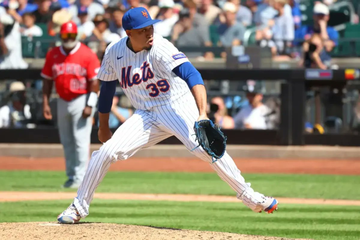 MBrownstein89's tweet image. Edwin Díaz is the first #Mets pitcher to allow no more than 1 ER while recording 40+ strikeouts over any 30-game span since Armando Benítez in 2000.
@Metsmerized @SugarDiaz39