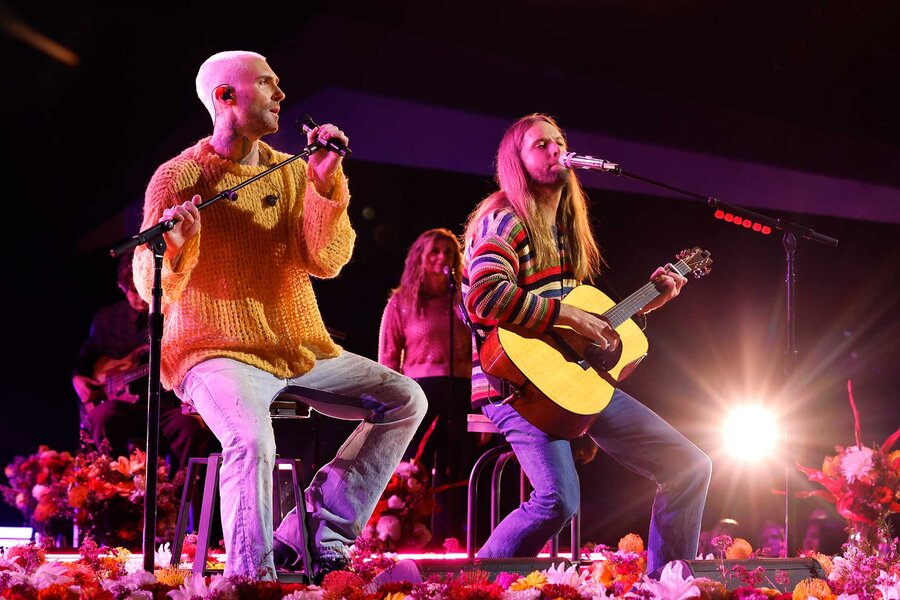 #TBT to one of the heaviest, most meaningful sets we’ve ever played. Thank you #MNAwards for giving ‘Breaking News’ the space to speak again — louder than ever. The work continues. 💔🕊️ #BreakingNews10