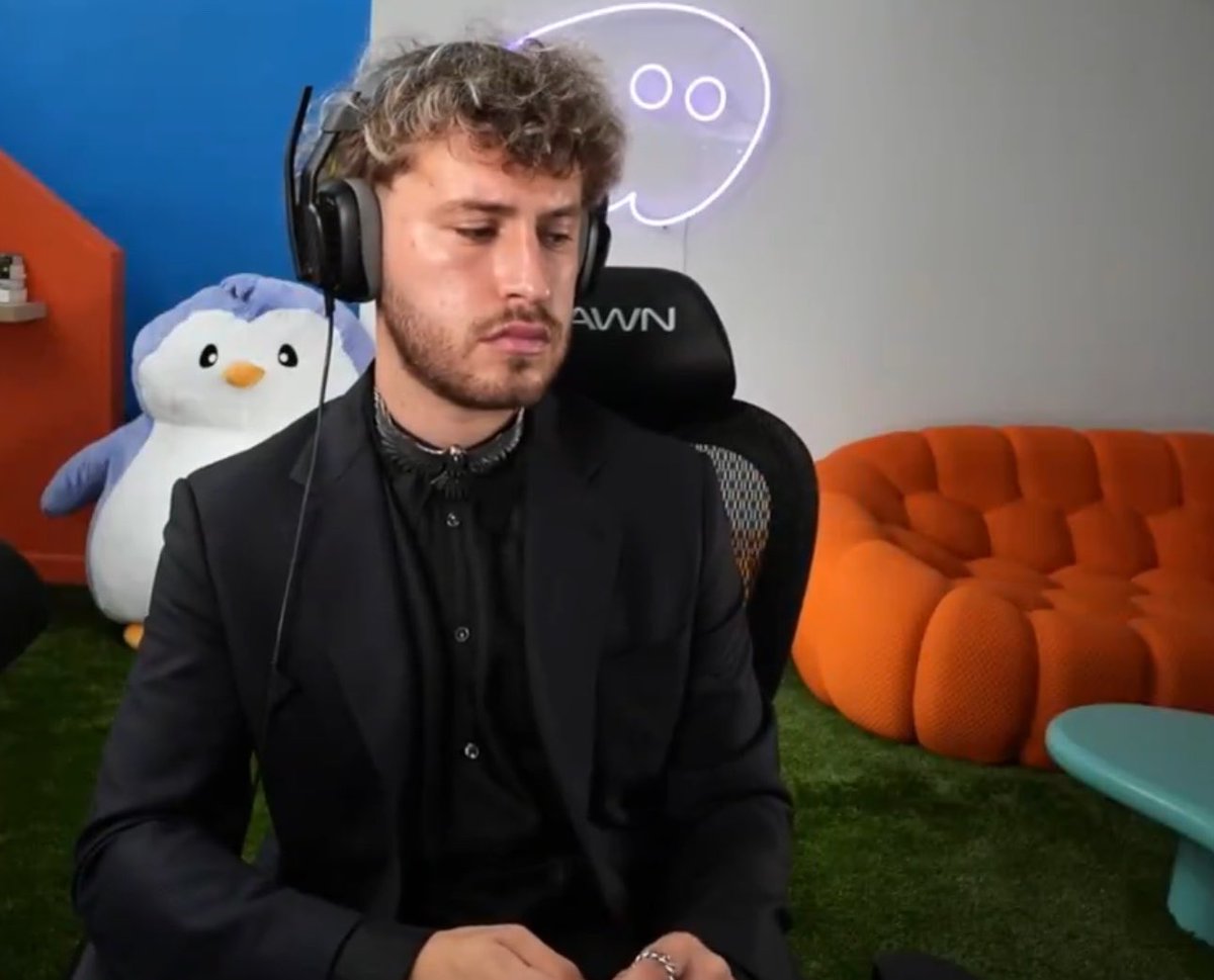 0xmercle's tweet image. proof of sad human.