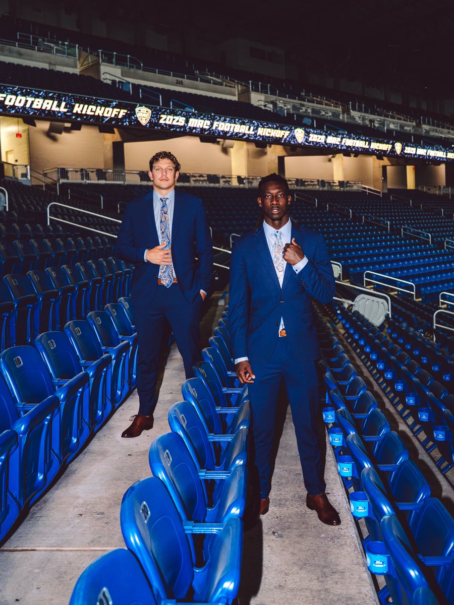 ToledoFB's tweet image. Best dressed in the MAC ✨

#TeamToledo | @macsports