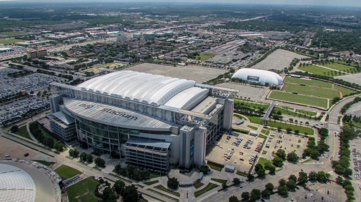 YesPernellD's tweet image. Breaking ground on a project with the Harris County Sports and Convention Corporation that strengthens mobility, safety, and access for everyone. Whether you’re heading to work, an event, or anywhere in between, and just in time for the FIFA World Cup, this is about delivering…