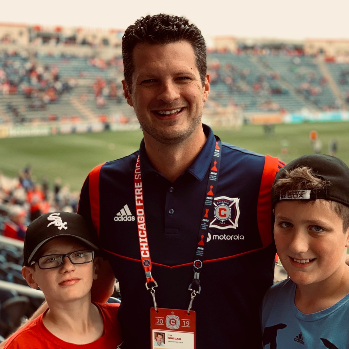 ankinlaw's tweet image. "A fan with a microphone."
.
That's how @timjsinclair views his work as a PA announcer. Thanks to his style, he's now known to sports fans in Chicago & around the country.
.
Tim is one of our "Chicagoans You Should Know" & you can see the story here://tinyurl.com/2nmnnrvj
