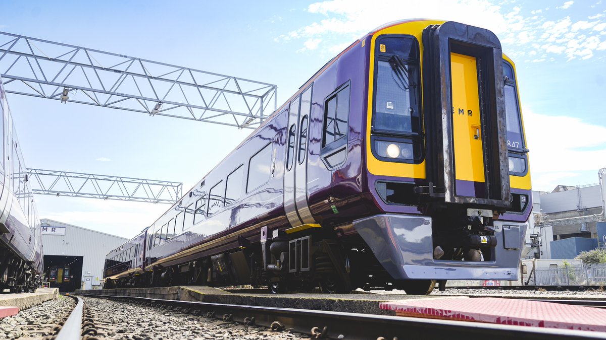 East Midlands Railway (EMR) tweet media