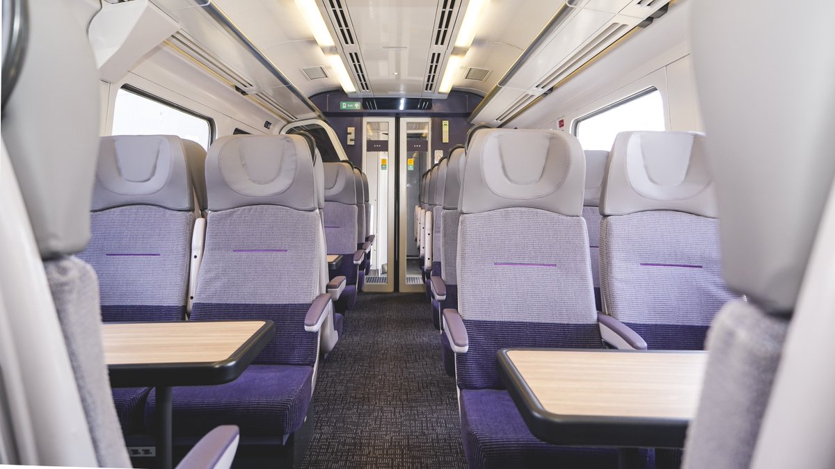 East Midlands Railway (EMR) tweet media