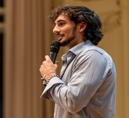 Connect4Climate's tweet image. "Across his work, he has consistently aligned innovation with real-world impact."
Read Ezinne Enyinnaya's profile of materials science entrepreneur Alec Brewer, now available on our website: wrld.bg/CcBc50WuPcR
Such circular economy innovation will be key at #COP30!