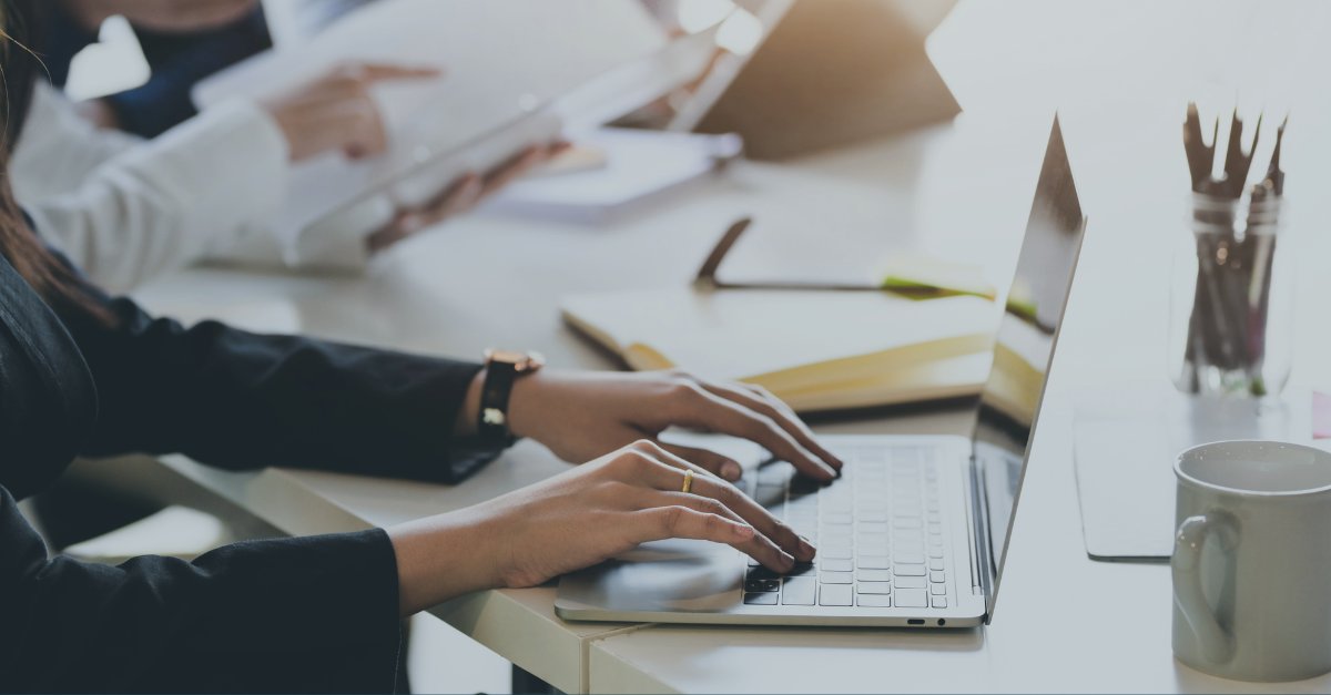 AgenciaDigAnd's tweet image. 🟢#Andalucía apuesta por la transformación digital de su tejido empresarial.
El Catálogo de Soluciones de nuestra iniciativa @AndaluciaVuela conecta a las pymes con proveedores tecnológicos locales para ayudarlas en su proceso de digitalización.
Descúbrelo aquí:…