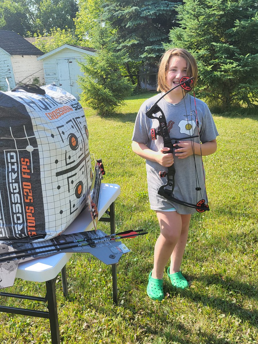 saskatchewan_in's tweet image. A few weeks ago, I shared the heartbreaking news that my daughter’s brand-new bow and archery gear - gifted by her beloved poppa - were stolen just a day after she received them. Her dream is to chase Olympic gold in archery, and that loss hit her hard. But then, something truly…