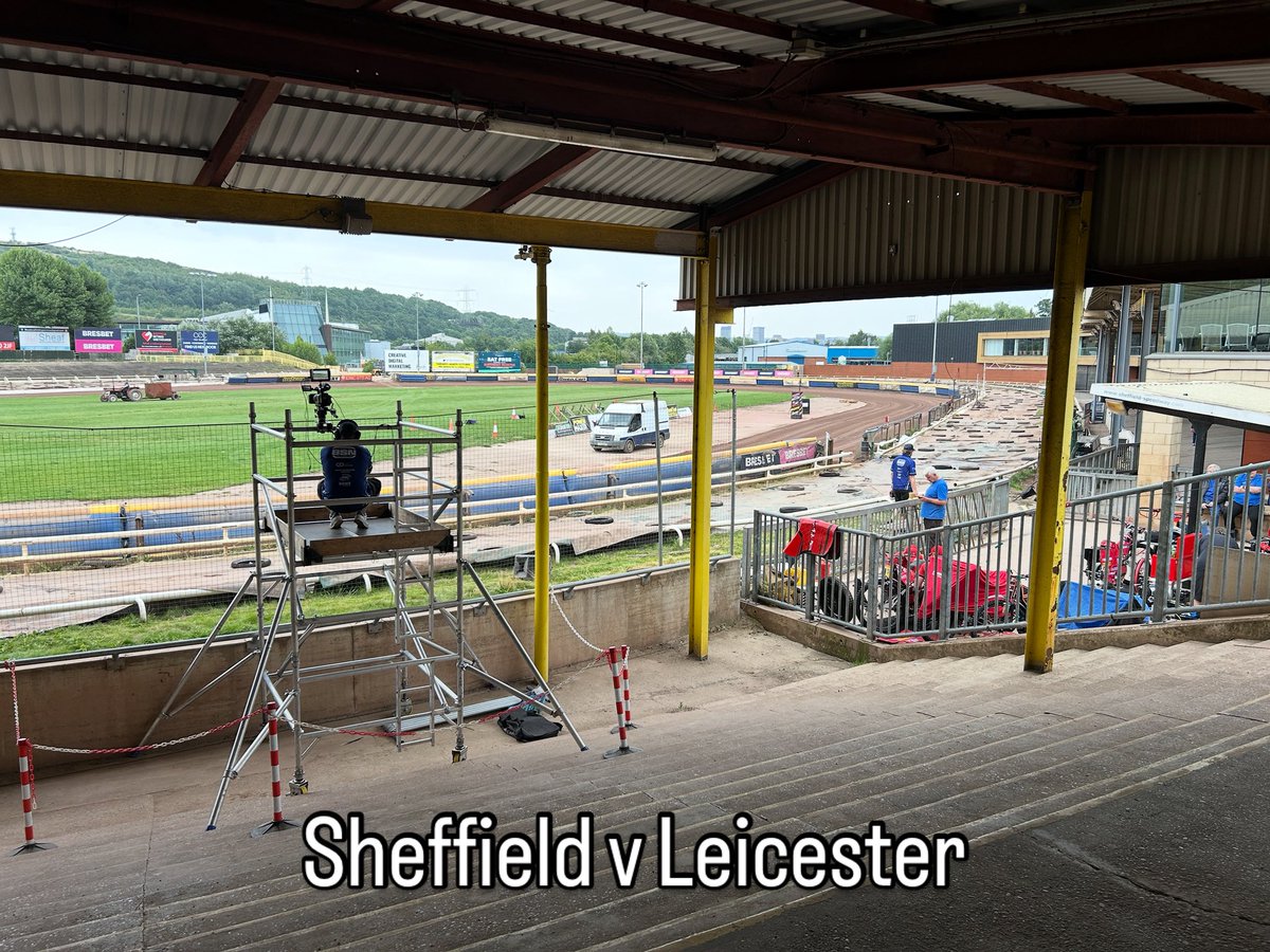 staechmanager's tweet image. At Sheffield with the nice people from @watchspeedway for Tigers v Leicester. Live on BSN w @ianbrannan from 7pm 👌🏼