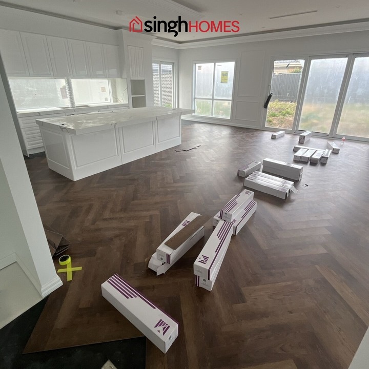 singhhomesmel's tweet image. Almost there!
This stunning Mount Waverley beauty is inching closer to the finish line — and trust us, it’s worth the wait! 

Stay tuned! 

Call us at 1300 982 098 or visit at singhhomes.com.au to start building your dream home.

#underprogress  #melbournehomes #Melbourne