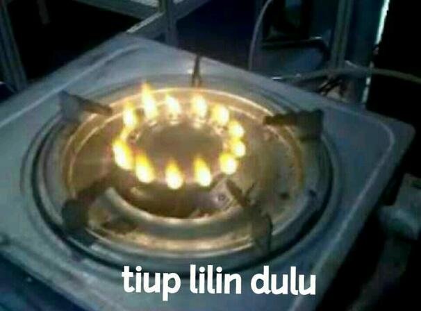 sebelum berganti hari aku mau ucapin selamat ulang tahun buat kak alayya <a href="/ladyssint/">alayya୨୧</a> ya_______ay! timaci yaa sudah lahir di bulan juli karna orang yang lahir bulan juli orangnya cakep dan keren #anjay. jangan lupa mamam enyaak dan bahagia selalu  #23AbloomLilies 🌼🌺