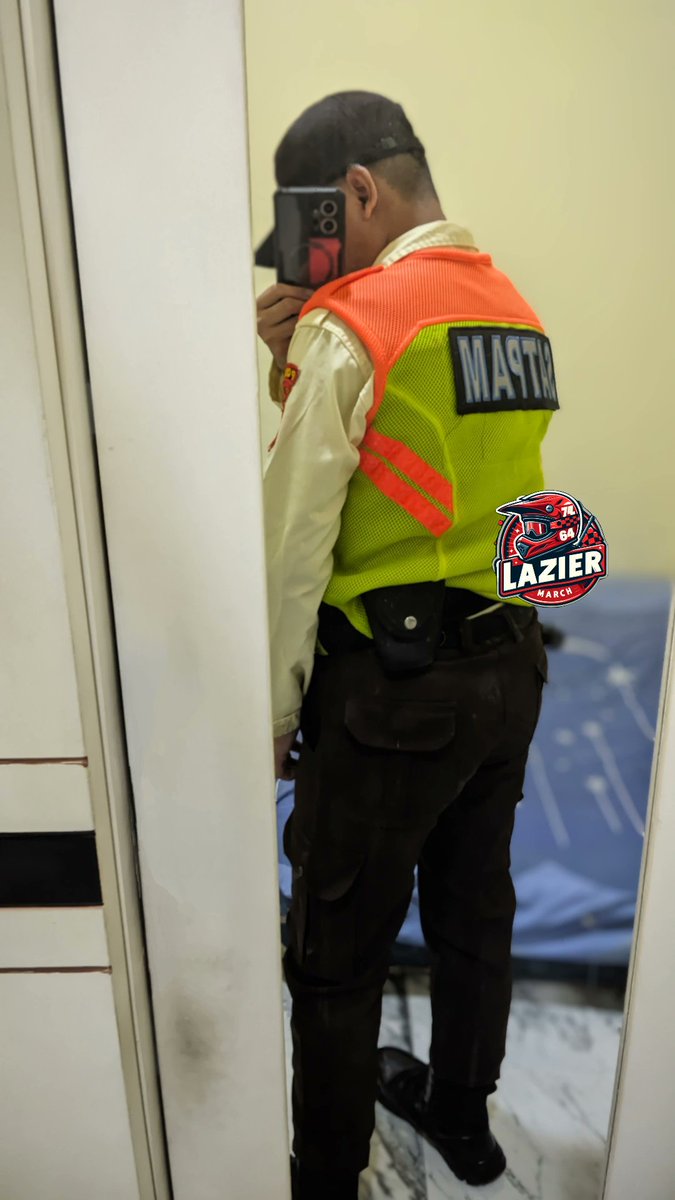 depan atau belakang? 🤔