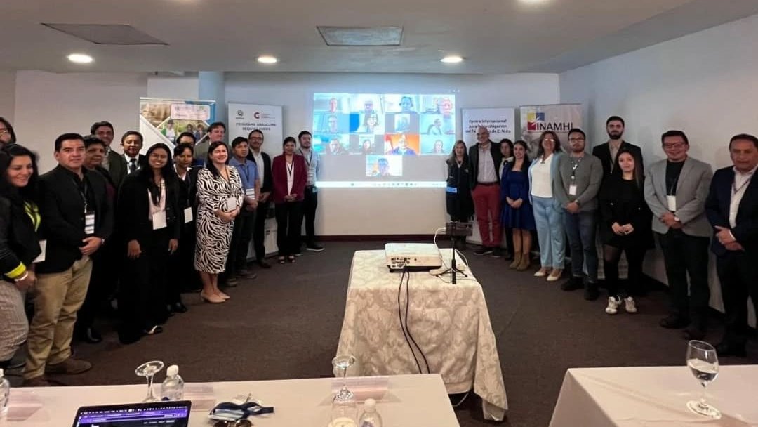 21-24 Jul. Participación en el XXIV Foro de perspectivas climáticas regional de la Costa Oeste de Sudamérica. Quito, Ecuador. Organizado por CIIFEN, CRC-OSA, INAMHI. #ESPOL #Oceanografía

📸 <a href="/ciifen/">CIIFEN</a>
