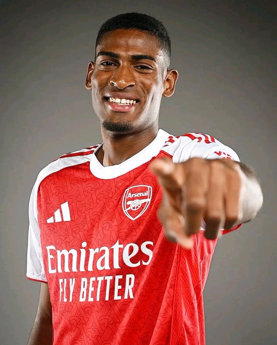 Mickey James (@micjames1_) on Twitter photo π¨ ππ
π
πππππ: Cristhian Mosquera joins Arsenal on β¬15m fee plus add-ons deal β€οΈπ€πͺπΈ
Five year contract plus option for the defender πβπΎ
βItβs an opportunity that came upβ¦ and I couldnβt let it pass me by. Iβm joining historic, massive club. When you arrive here with π¨ ππ
π
πππππ: Cristhian Mosquera joins Arsenal on β¬15m fee plus add-ons deal β€οΈπ€πͺπΈ
Five year contract plus option for the defender πβπΎ
βItβs an opportunity that came upβ¦ and I couldnβt let it pass me by. Iβm joining historic, massive club. When you arrive here with
