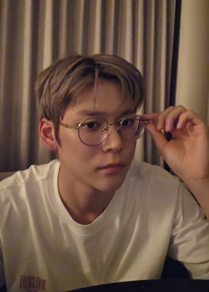 monteu010319's tweet image. 송경이 캡쳐타임