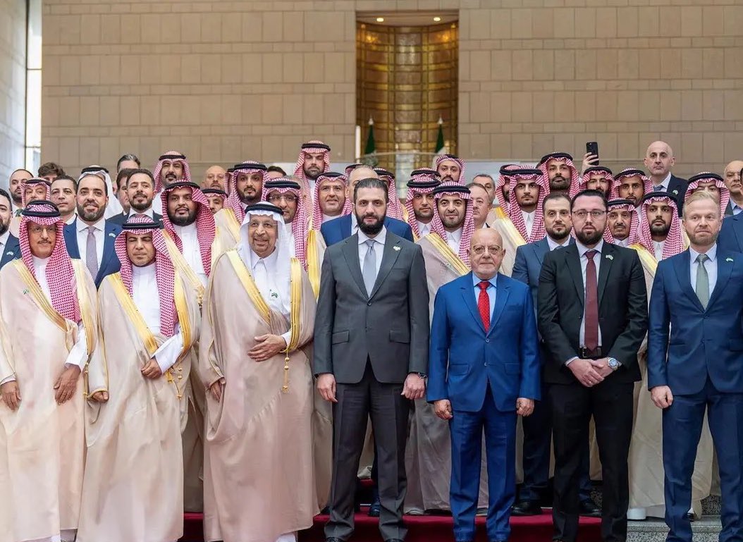 iSAUDI_FALCONS's tweet image. تباشري في كرم سلمان يا سوريا
الله رزقكم : خيار الناس واكرامها
#منتدي_الاستثمار_السعودي_السوري