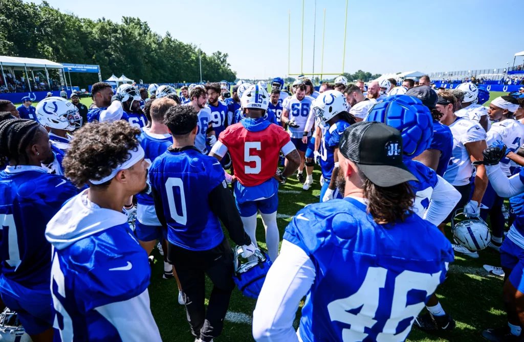 SleeperColts's tweet image. Colts Camp Takeaways (so far):
— Justin Walley’s been impressive, real shot to start next to Ward
— Defense has been flying around. Making multiple plays in team drills.
— Drops still a problem (Colts football is back)
— Both QBs have looked rusty, no clear edge yet