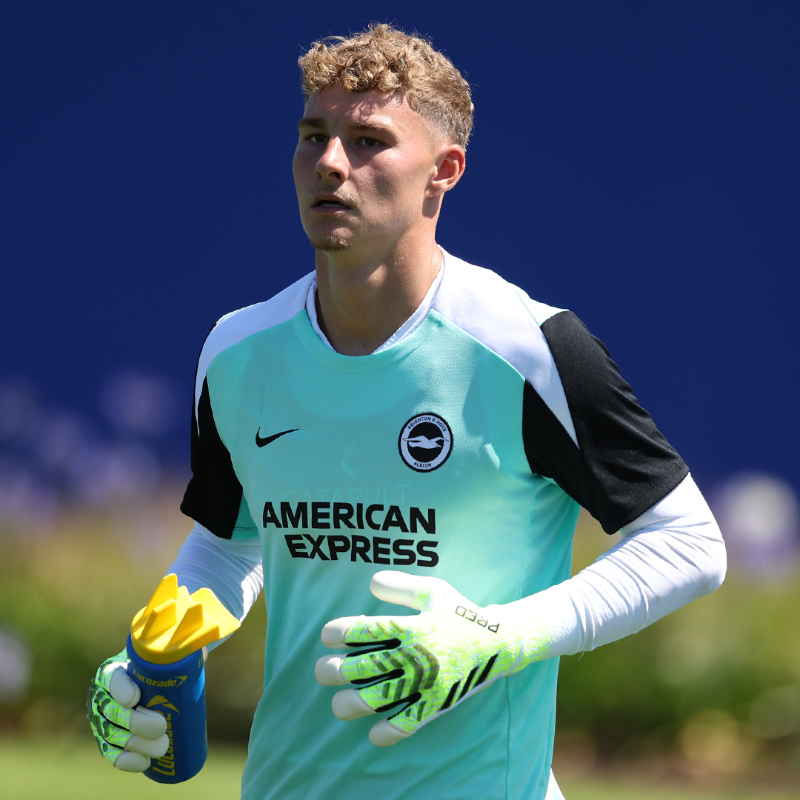 OfficialBHAFC's tweet photo. Good luck to Carl Rushworth who will spend the 25/26 season on loan at Coventry. 🤝