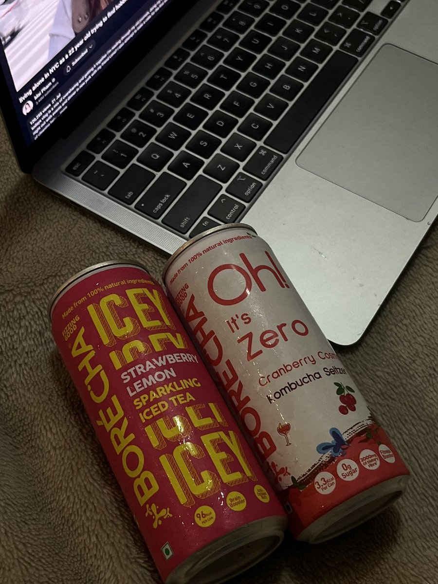 shreyachaifi's tweet image. quick run to 7/11 got:
strawberry lemon sparkling iced 10/10
cranberry kombucha (tastes shit)
that's it. goodnight.