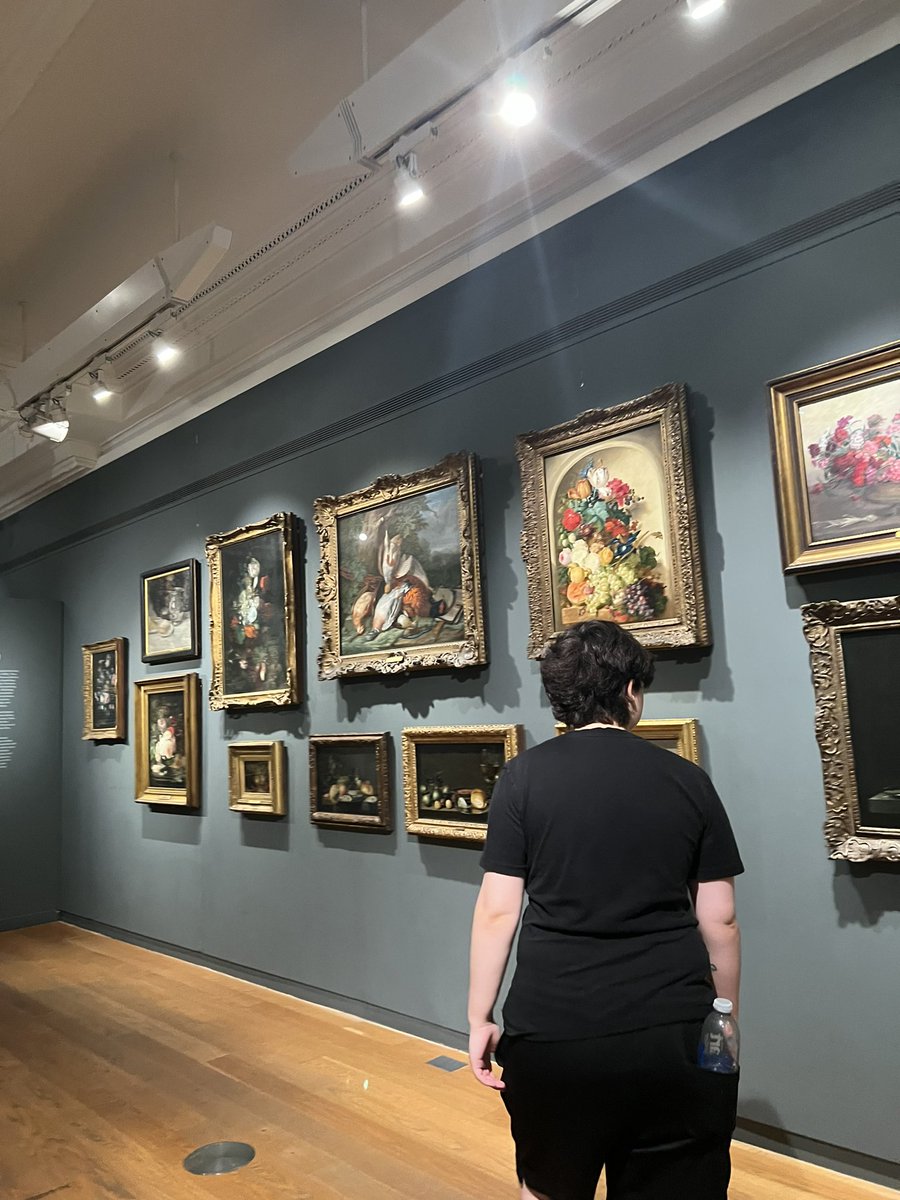 Went to an art gallery with dan today :3