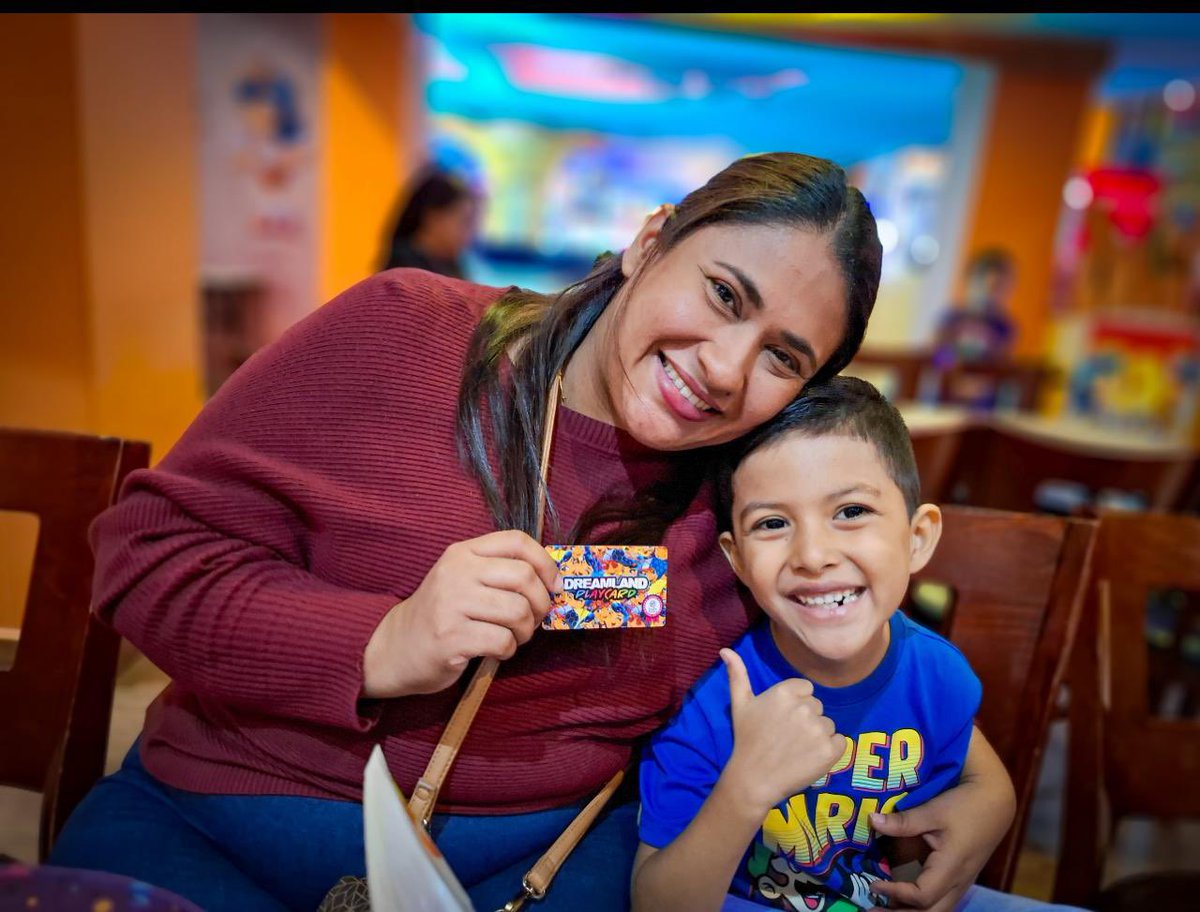 Nuestros angelitos guerreros que luchan contra el Cáncer pasaron un día espectacular en Dreamland. 

Gracias a las personas de buen corazón que se sumaron a este milagro de amor.

El trabajo habla x uno 🇸🇻