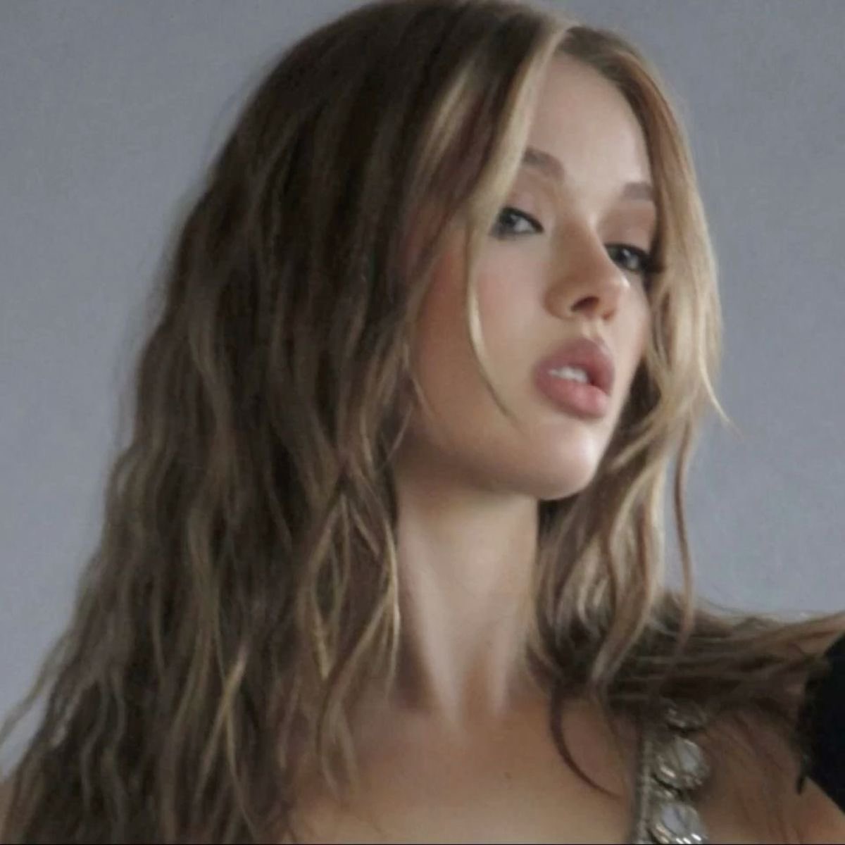 supergirlcel's tweet image. Modern rhaenyra TO ME