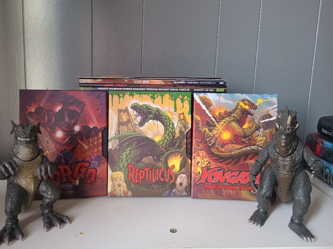 Crim_Drag's tweet image. Finally got my Yongary, Monster from the Deep Limited Edition Slipcae from @VinegarSyndrome yesterday! It looks great with the Gorgo and Reptilicus ones, as well as my Gorgo and Yongary figures from @Titanicreations!
#Yongary #Gorgo #Reptilicus #Kaiju #Godzila #Gamera