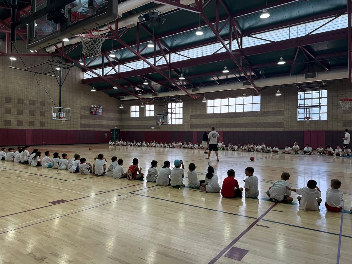 RodMacLean8's tweet image. What an unbelievable week of camp!! It’s my privilege to work with “Camp Ryan” @The_Bshaw - we filled it up!! Show love and get love!!
