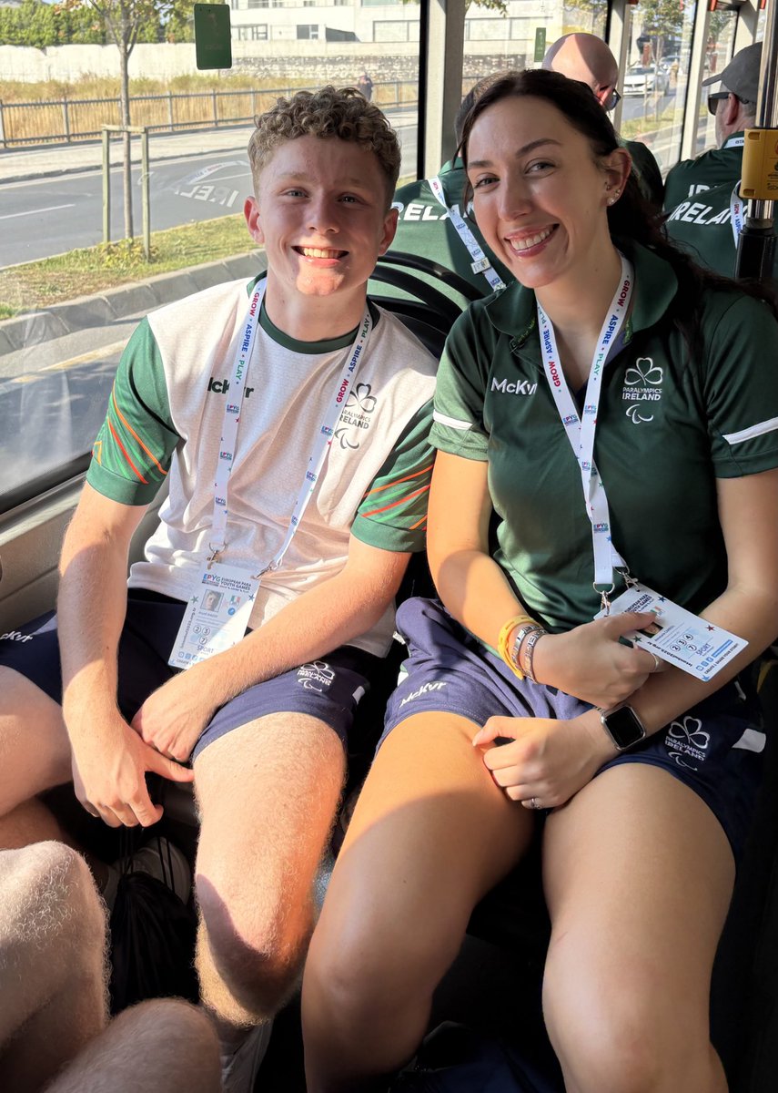 ParalympicsIRE's tweet image. En route to the opening ceremony! ๐
#TeamIreland